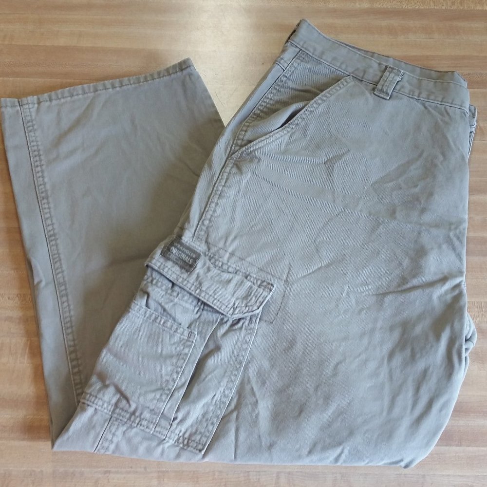 Wrangler Original Khaki Cargo Pants - Size 38x30